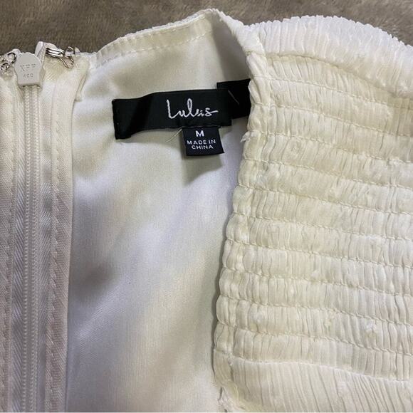 NWOT Lulus Tier to Please White Puff Sleeve Swiss Dot Midi Dress - Picture 4 of 9